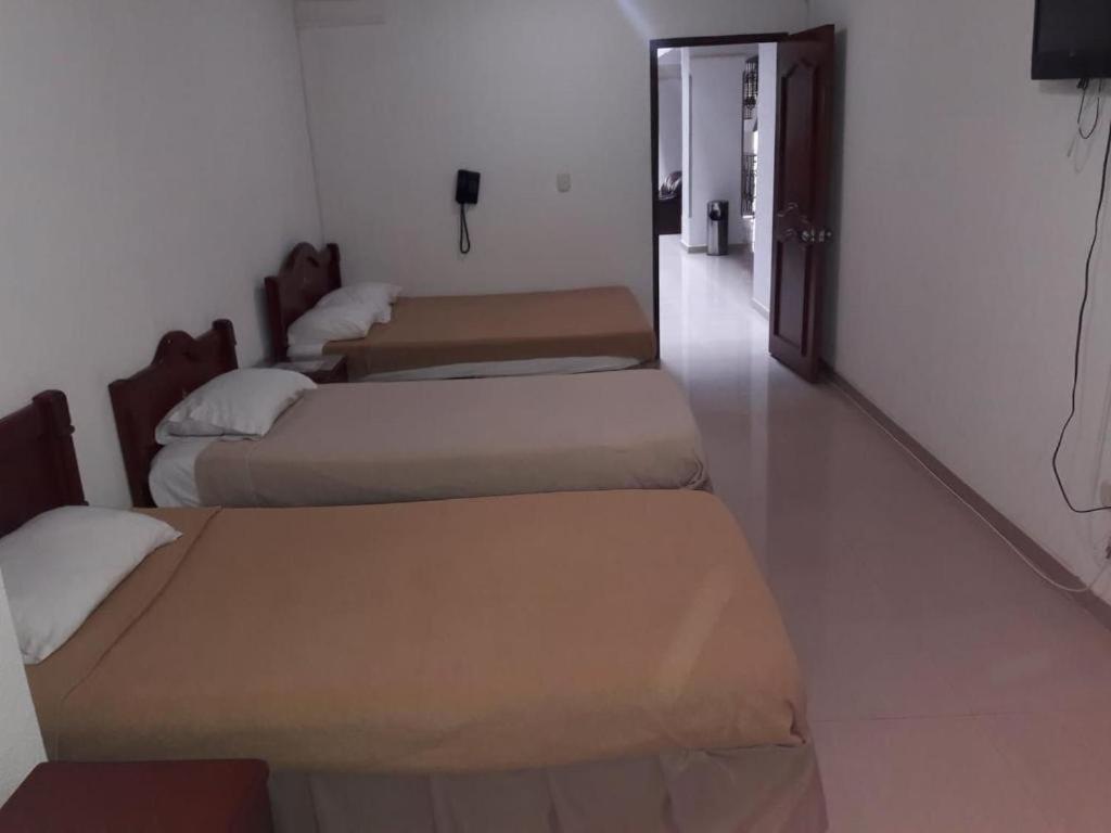 Hotel Davinci Каларка Экстерьер фото