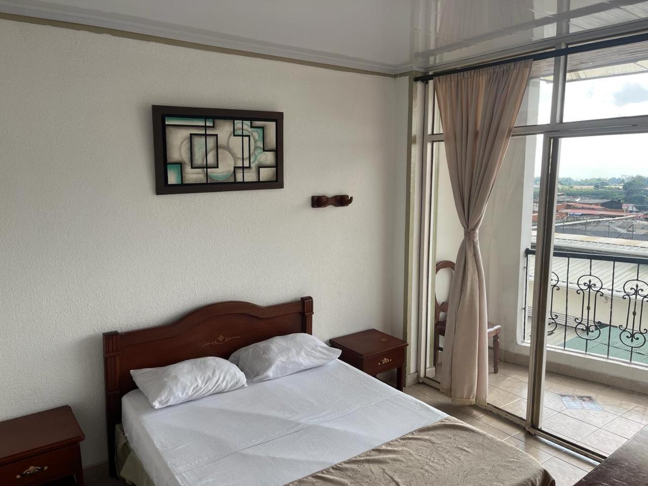 Hotel Davinci Каларка Экстерьер фото